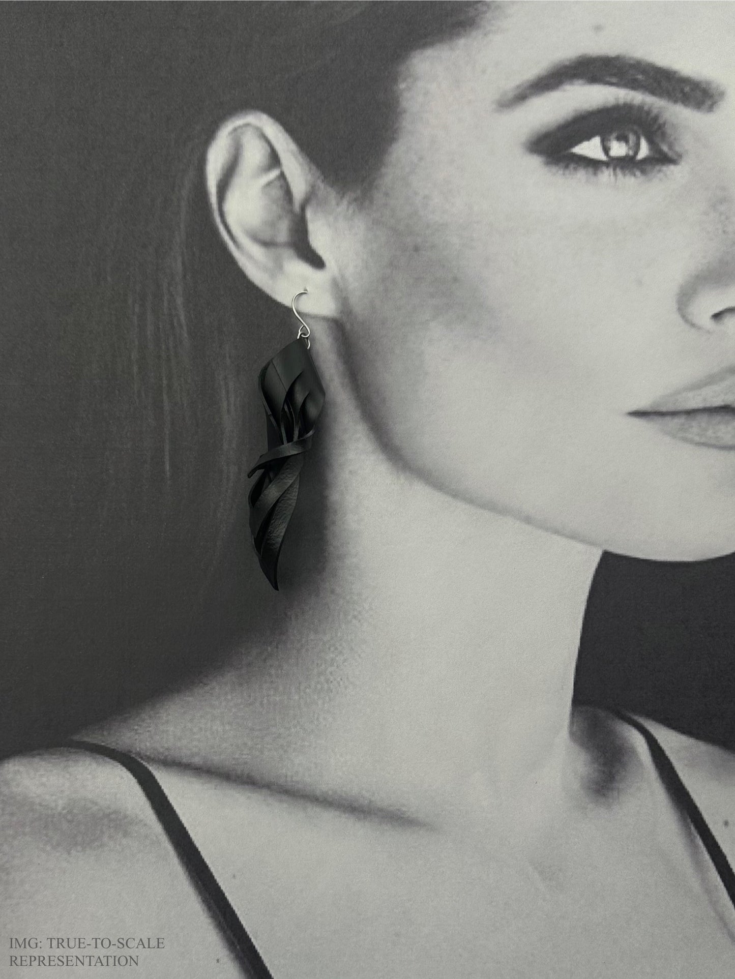 BLACK SWAN EARRINGS