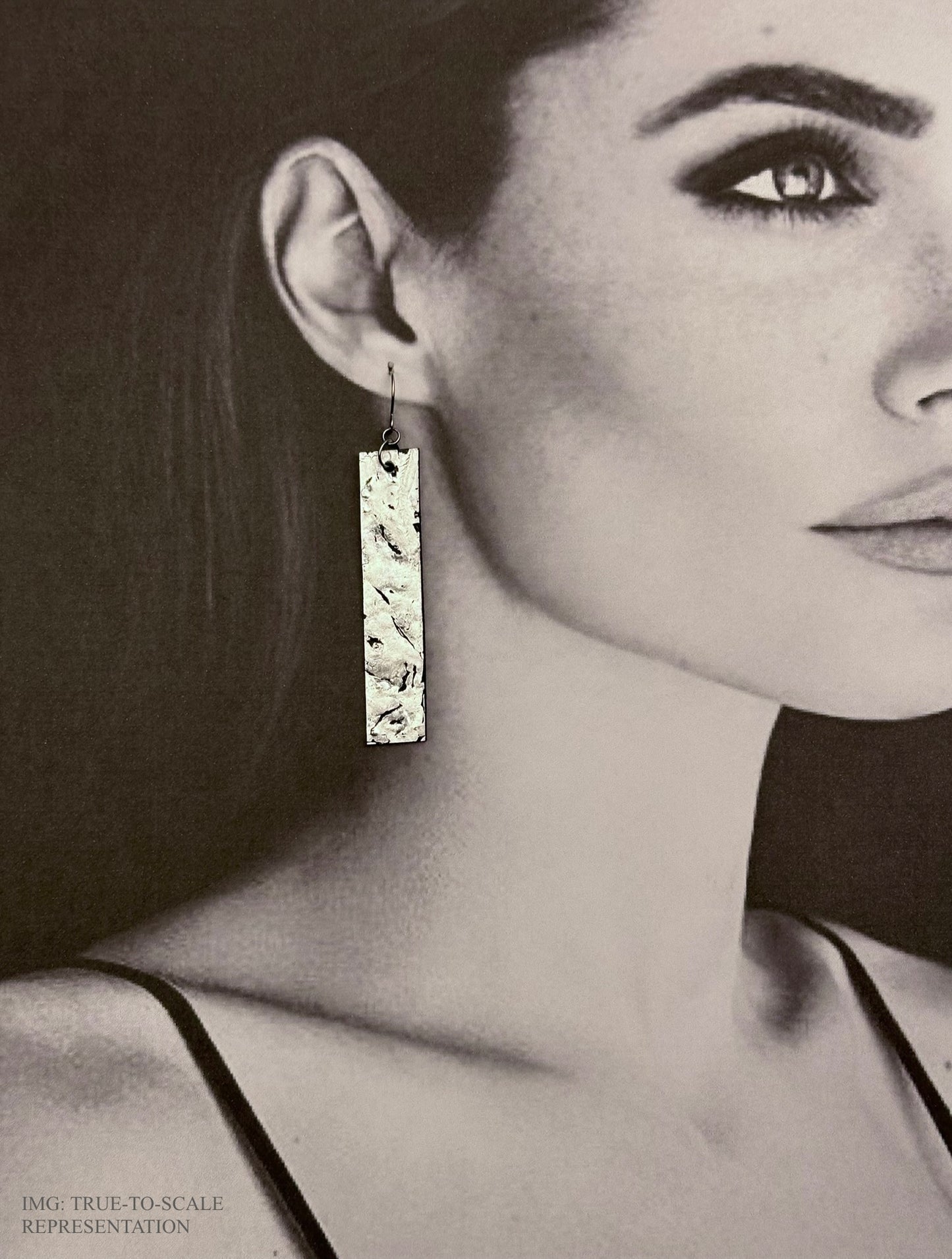 NILO EARRINGS • SILVER