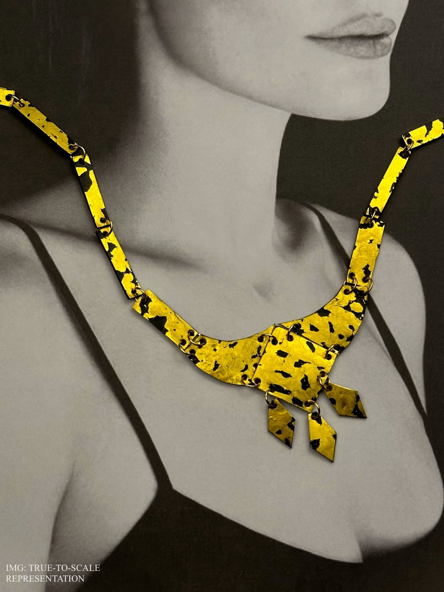 THE EMPRESS NECKLACE • GOLD