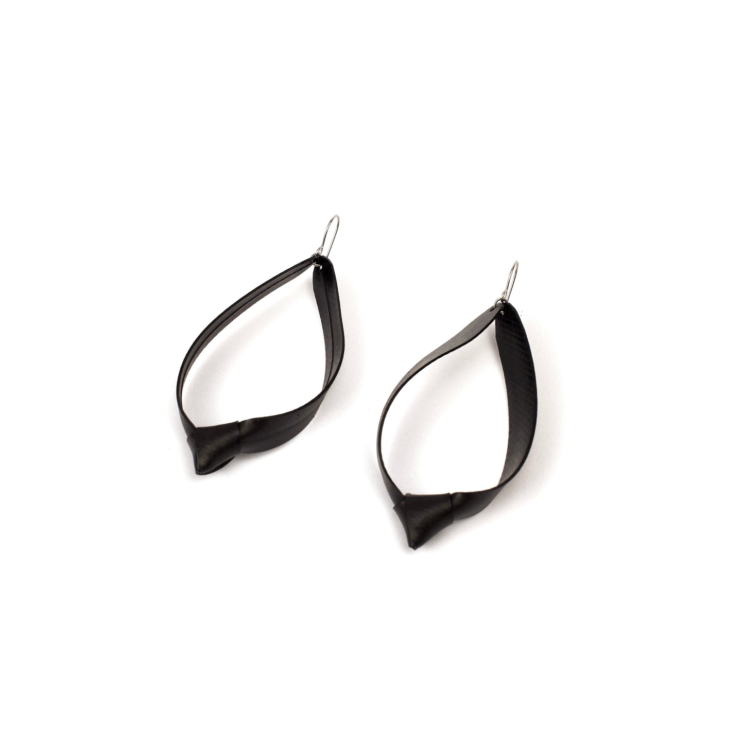 ETERNA EARRINGS